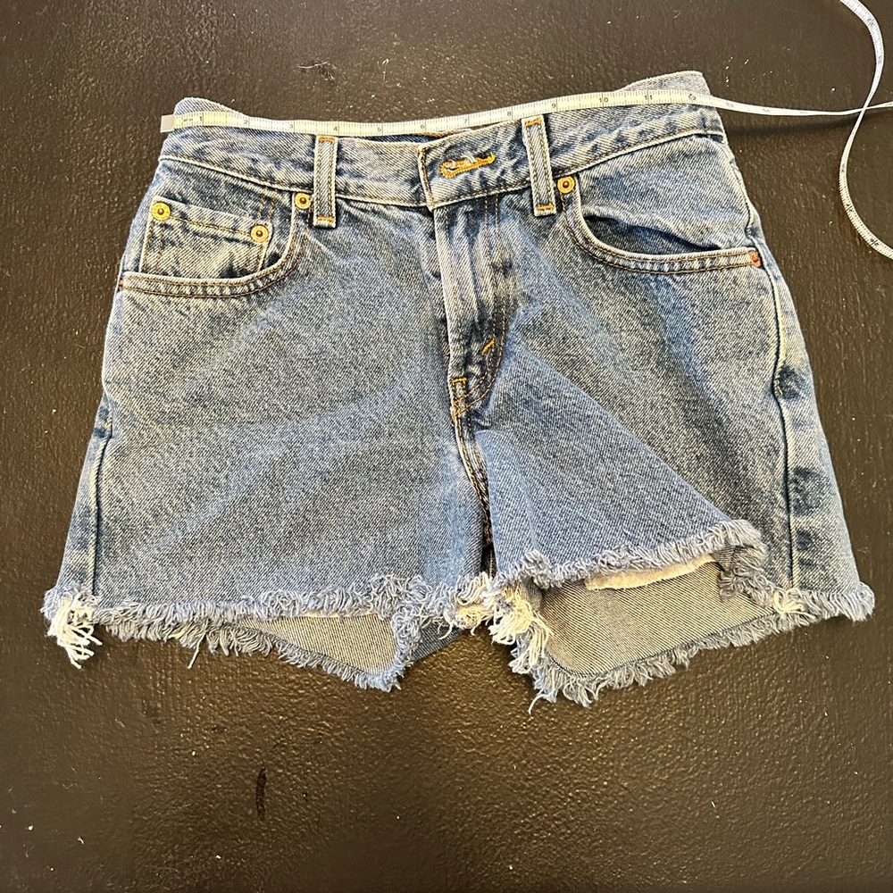 Vintage Levi’s shorts